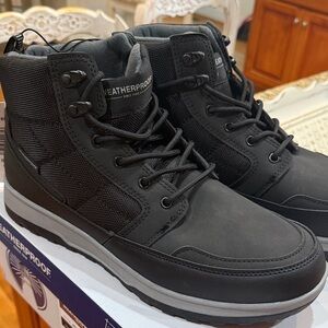 Weatherproof Men's Charcoal and Black Winter Boots